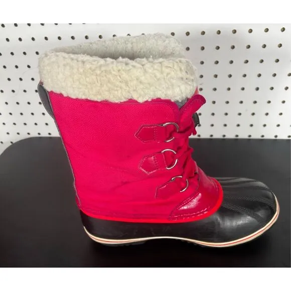 Sorel Yoot Pac Nylon Waterproof Winter Boots size 6 Big Girls