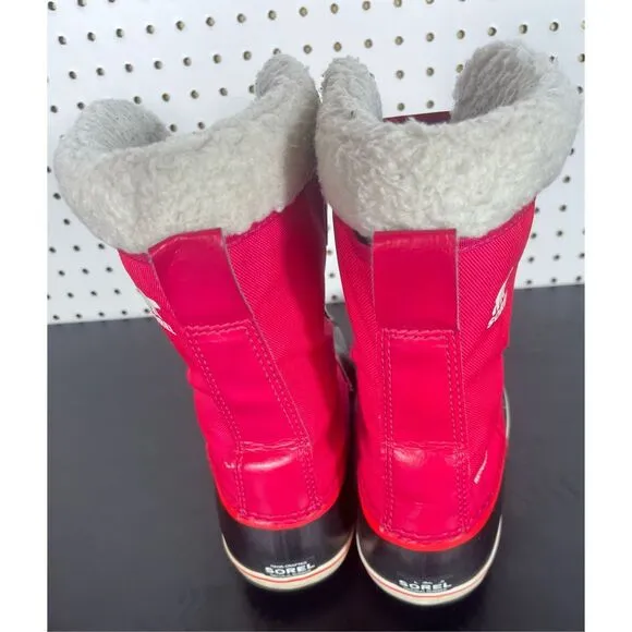 Sorel Yoot Pac Nylon Waterproof Winter Boots size 6 Big Girls