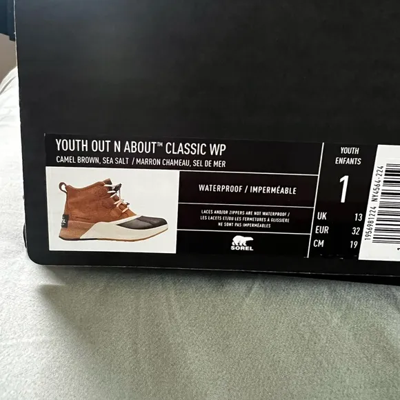 Sorel youth out n about waterproof Kids Boots size 1