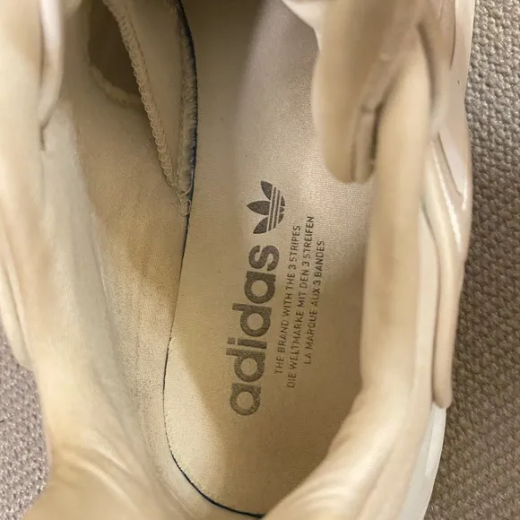 Sportswear Adidas Ozelia running shoes‎ for women sporty