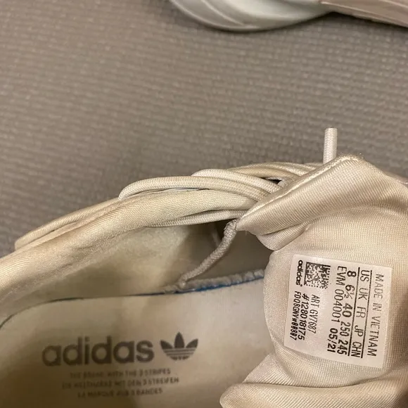 Sportswear Adidas Ozelia running shoes‎ for women sporty