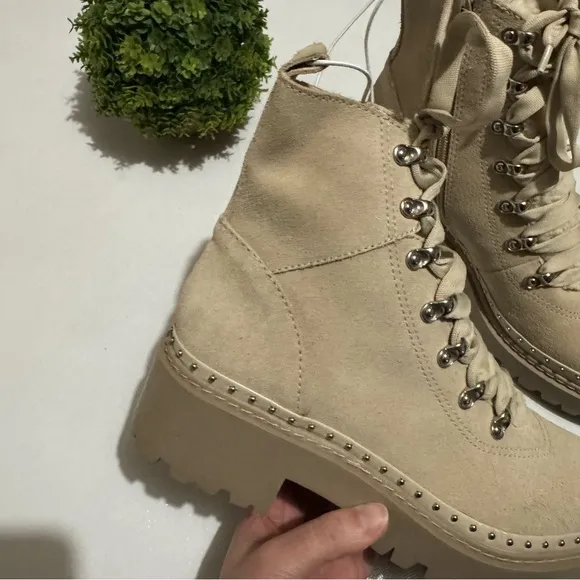 Steve Madden NWOT Rainer Leather Suede Lace Up Hiking Combat Chunky Boots 8.5