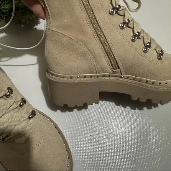 Steve Madden NWOT Rainer Leather Suede Lace Up Hiking Combat Chunky Boots 8.5
