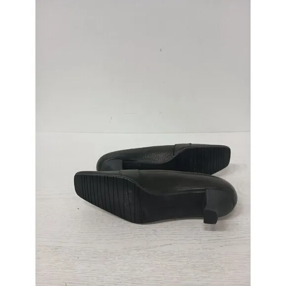 Stuart Weitzman Womens Numinister Pump 6M Black Dino Calf Leather Kitten Heel