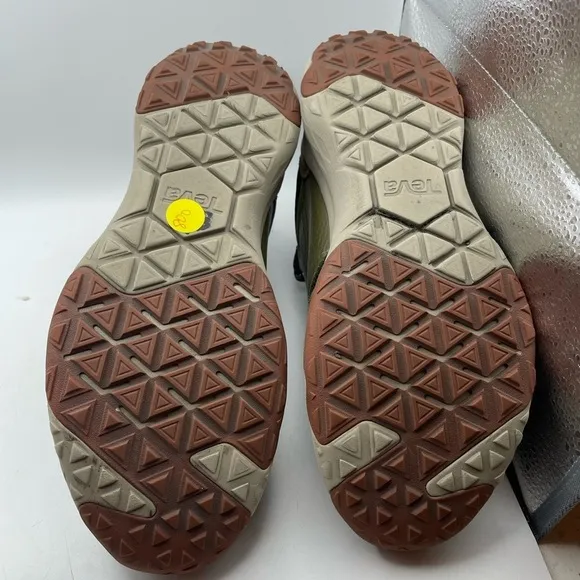 Teva Grandview GTW waterproof men’s green leather hiking boots size 7