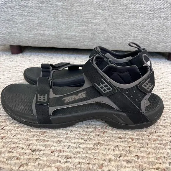 Teva Minam Hiking Sandal
