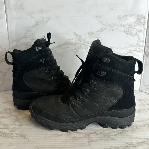 The North Face Chilkat Nylon Triple Black Waterproof Winter Boots mens size 8