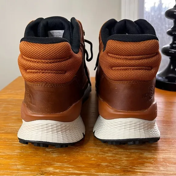The North Face Men’s Vals II Mid Waterproof Leather Boots