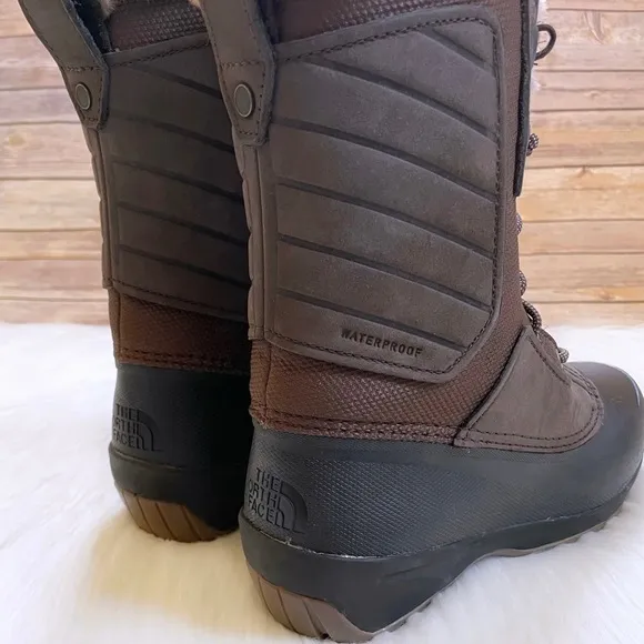 The North Face Shellista IV Mid Waterproof Insulated Snow Boots