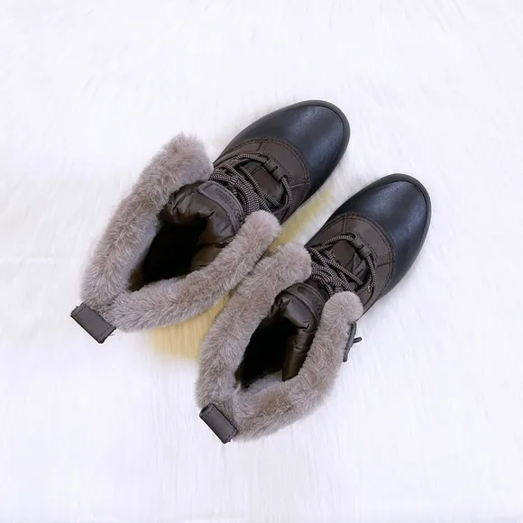 The North Face Shellista IV Mid Waterproof Insulated Snow Boots