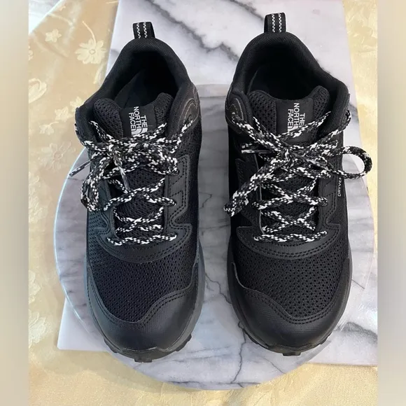 The North Face -Size 5 Youth Fastpack Hiker Waterproof Dry Vent -Black&amp;White