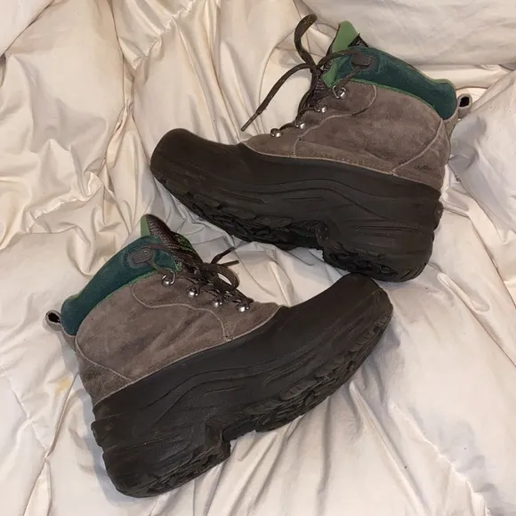 The North Face waterproof boots size 6