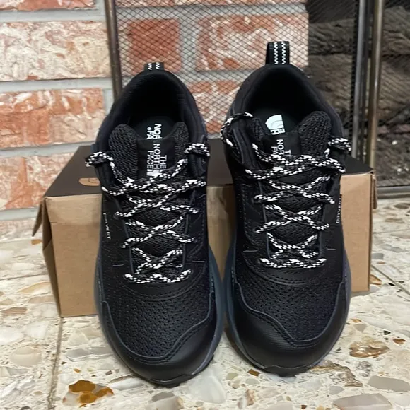 The North Face Youth Fastpack hiker WP TNF Black DryVent