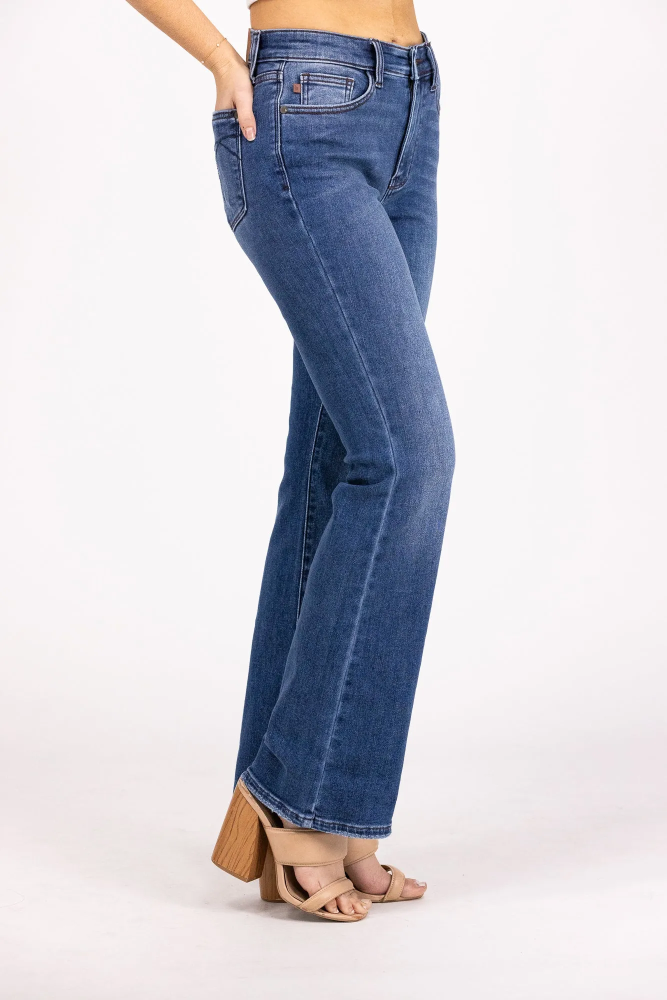 The Paula from Judy Blue: Mid-Rise Thermal Bootcut Denim *Final Sale*