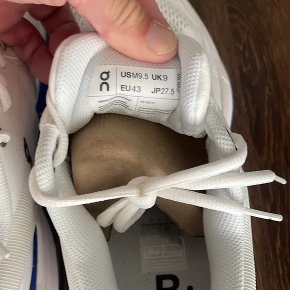 The Roger Tennis shoes