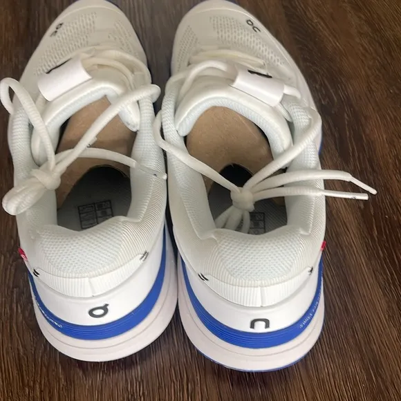 The Roger Tennis shoes