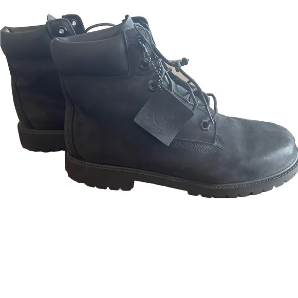 Timberland Big Kids 7  6” Premium Waterproof Casual Boots Black Woman’s size  9