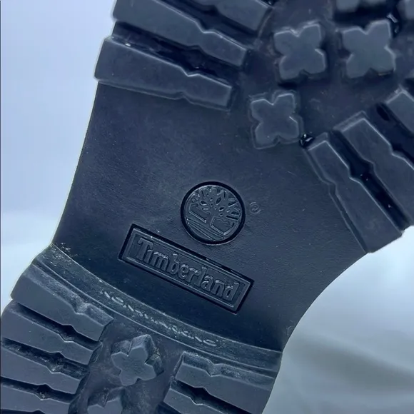 Timberland Big Kids Premium Waterproof Boot - Sz 13