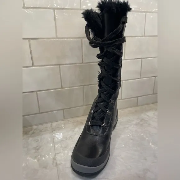 Timberland Black Leather Faux Fur Lined Lace Up Winter Snow Hiking Boots S 7