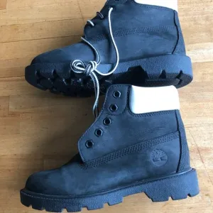 Timberland Boys Black Premium 6-inch Waterproof Boots Size 13