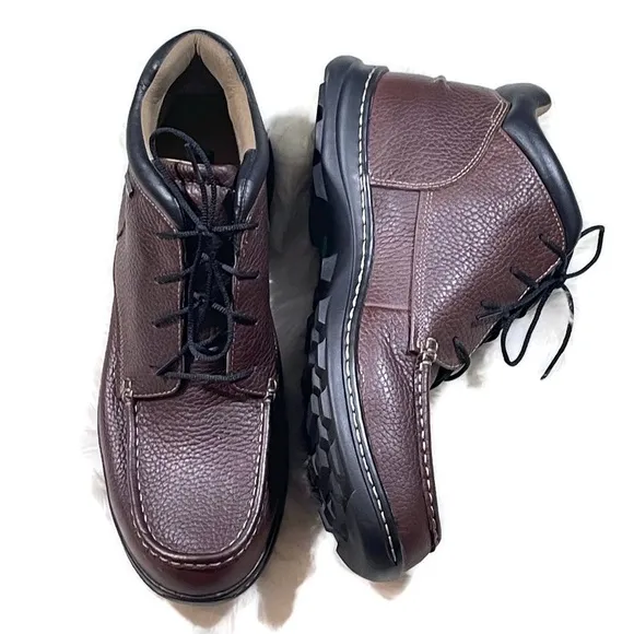 Timberland Brown Leather Chukka Boots