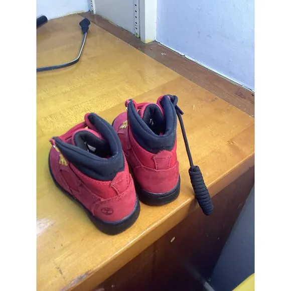 Timberland Kids 6in Premium Field Waterproof Boots Size 1