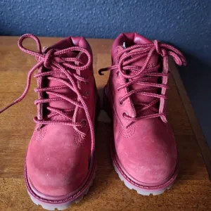Timberland Waterproof Red Boots Size 5