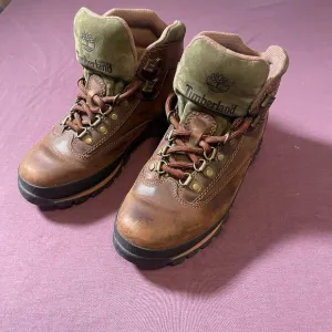 Timberland Women's Hiking Outdoor Boots - Size 7