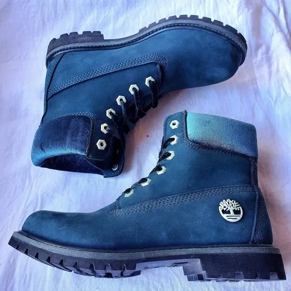 Timberland Women's Premium 6 Inch Suede Waterproof Boots Teal Green Size 7
