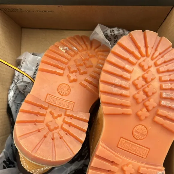 Toddler timberlands only used once like brand new