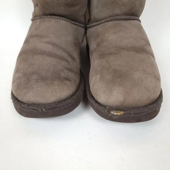Ugg Australia CLASSIC TALL CHOCOLATE Boots Womens Brown Suede Winter Size 8W