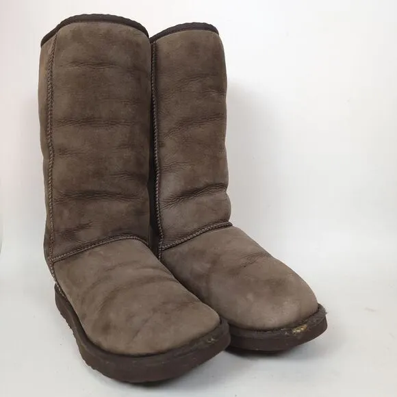 Ugg Australia CLASSIC TALL CHOCOLATE Boots Womens Brown Suede Winter Size 8W