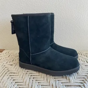 UGG classic short logo zip snow rain waterproof boots 7 black