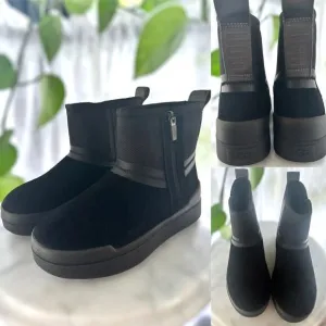 UGG Classic Tech Mini Waterproof Suede Winter Boots Size 5