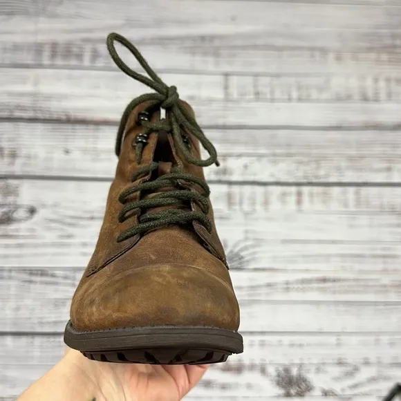 Ugg denhali hiker ankle boots size 8.5