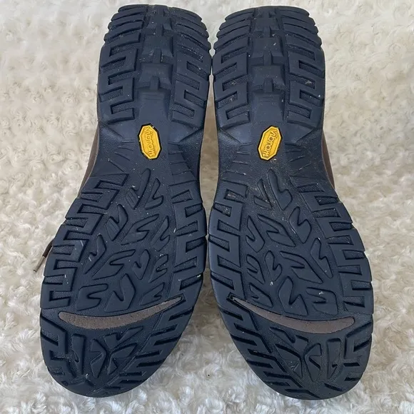 UGG event boots
