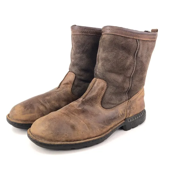 UGG Hartsville Brown Leather Winter Boots 12