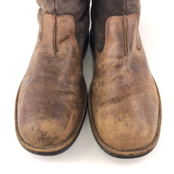 UGG Hartsville Brown Leather Winter Boots 12