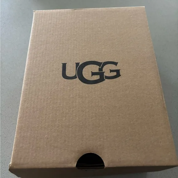 UGG Toddler Ashton Chelsea Boots