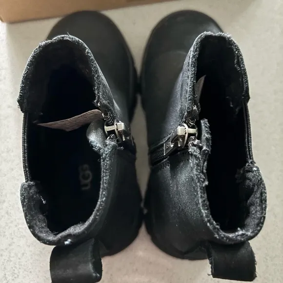 UGG Toddler Ashton Chelsea Boots
