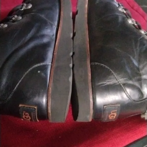 UGG WATERPROOF LEATHER BOOTS