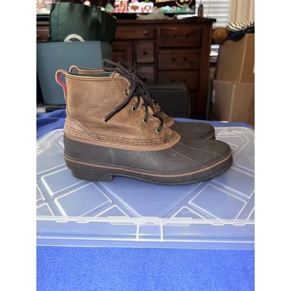 UGG Waterproof Zetik Leather Duck Boots Men’s Brown Tan Tops 1017304 Sz 9