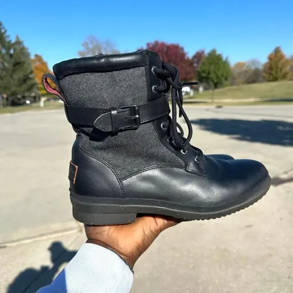 UGG Women’s Kesey Waterproof Leather Boots Size 8.5 Black