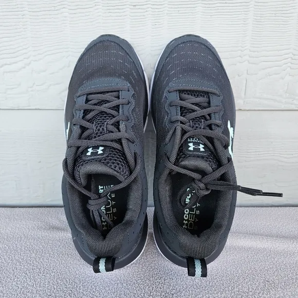 Under Armour Black and White Sneakers with Breathable Mesh and Cushioned Sole
