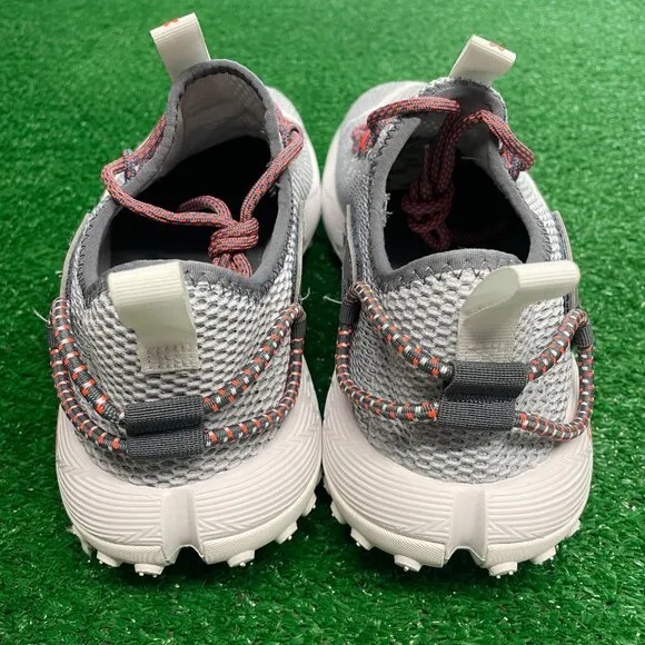 Under Armour Fat Tire Low Mens Running Shoes Grey 3027562-100 NEW Sz 9