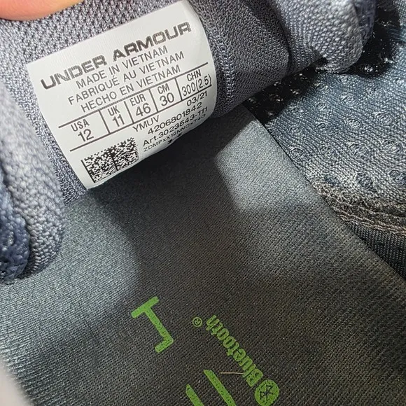 Under Armour HOVR Sonic STRT Running Shoes Gray Green Athletic Mens Size 12