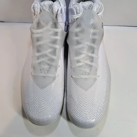 Under Armour Shoes Mens 13  Highlight Hammer Football Cleats Sneakers White