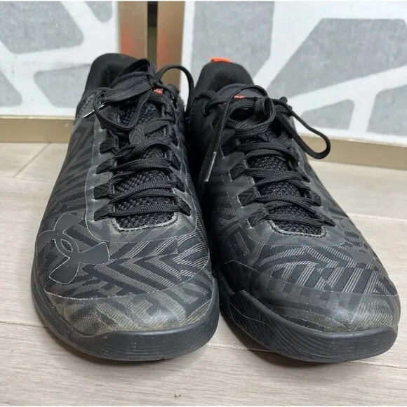 Under Armour UA CHARGED LEGEND TR STRIPE Sneakers Men 9 Eu 42.5 shoes