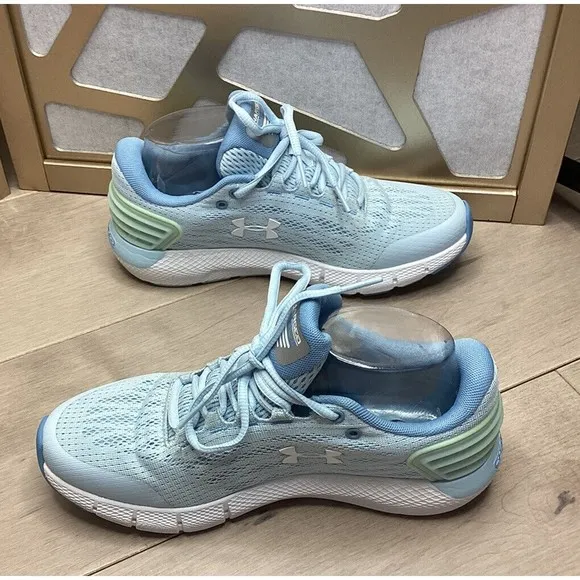 Under Armour Women UA Charged Rogue Running Shoes sneakers 7.5