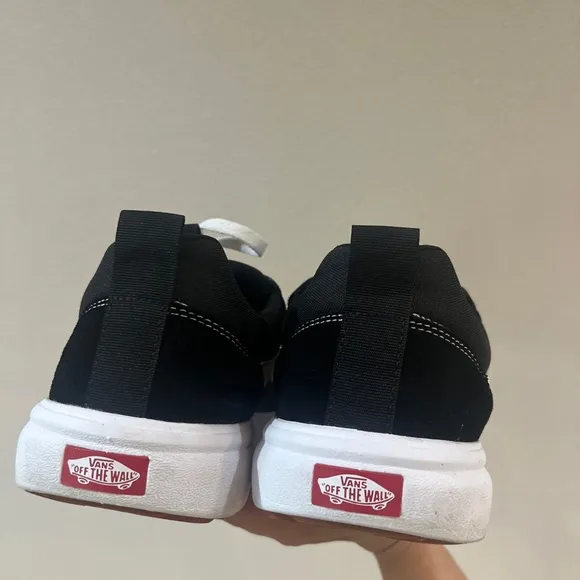 Vans Range Exp Black And White Excellent size 12